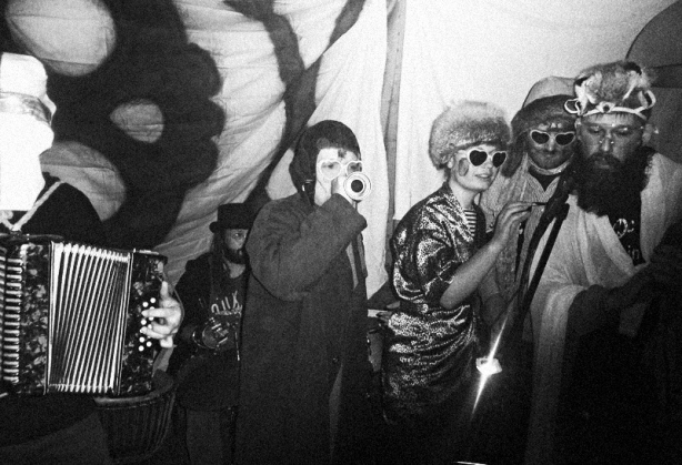 Yhteinen Makkara, Festival Nekapel, Pochcaný židle 11,listopadu 2015, Chicago. Foto Ivoš Krejzek Yhteinen Makkara, Festival Nekapel, Pochcaný židle 11,listopadu 2015, Chicago. Foto Ivoš Krejzek