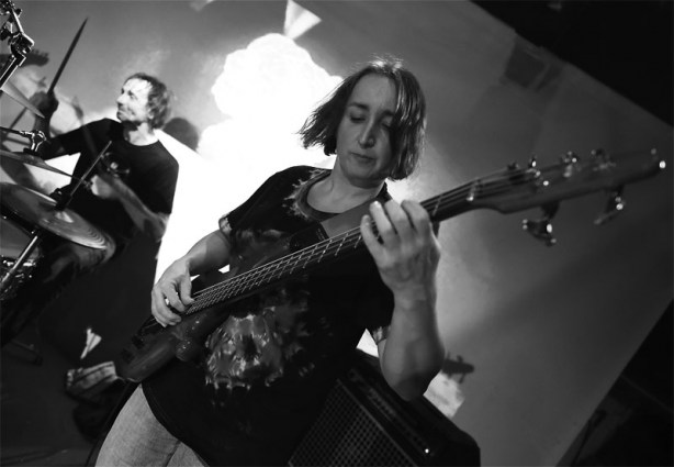 Kopec a Renáta - Balet československého rozhlasu. LES 2015, 28. listopadu, Brno, klub Paradox. Foto Zdenek Vykydal Kopec a Renáta - Balet československého rozhlasu. LES 2015, 28. listopadu, Brno, klub Paradox. Foto Zdenek Vykydal