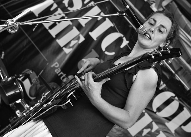 Marta - Budoár staré dámy. Festival Napříč - konec léta 2015, Meziříčko u Želetavy. Foto Zdeněk Vykydal