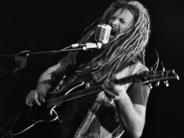 Koncert Koonda Holaa, Paradox, Brno, 21. října 2015. Foto Zdeněk Vykydal