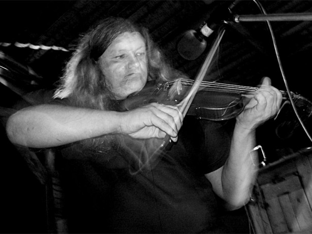 Špinavé spodní prádlo. Festival spodních proudů III.,  Kutiny, 9. a 10. září 2005